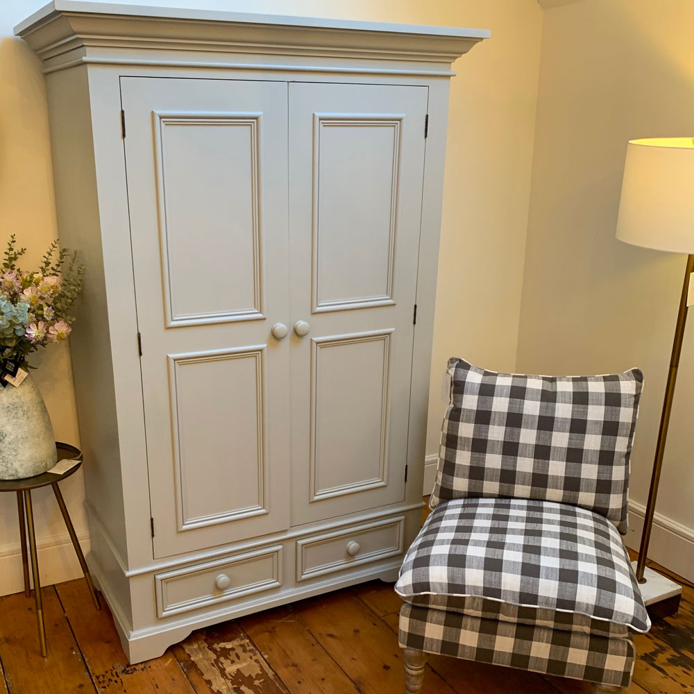 Garde-robe Armoire