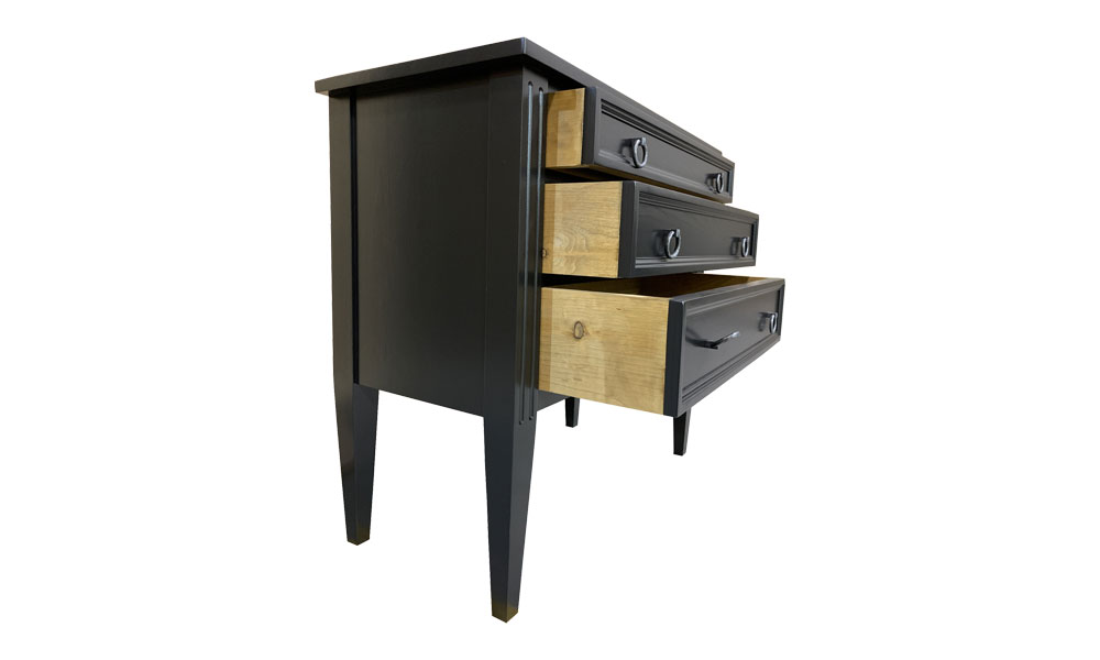 Provincial 3 Drawer End Table, open drawers