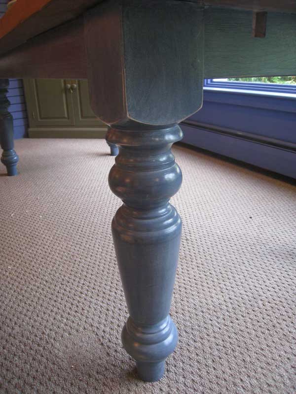 french country farnmhouse table with 5 inch thick leg